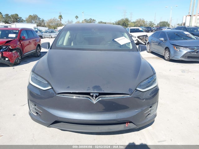 Tesla Model X 60d/p100d/p90d 2016 5YJXCAE45GFS00861 Image 11