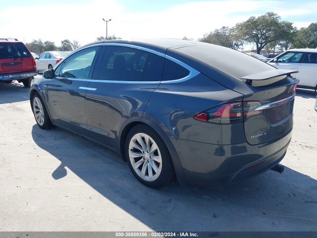 Tesla Model X 60d/p100d/p90d 2016 5YJXCAE45GFS00861 Image 3