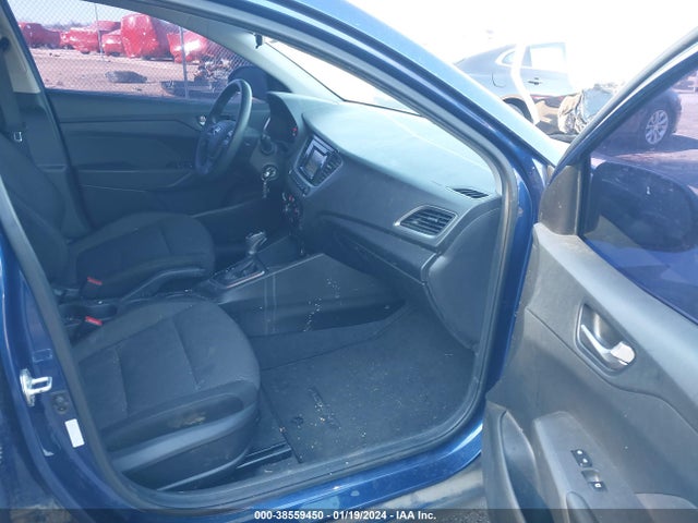 Hyundai ACCENT SE 2018 3KPC24A36JE028286 Image 5