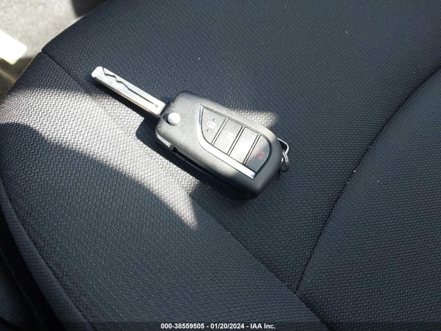 2022 TOYOTA COROLLA LE VIN: 5YFEPMAE9NP282378