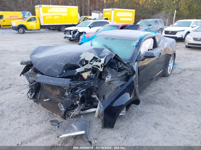 Chevrolet Camaro 1lt 2017 1G1FB1RS7H0162128 Image 2