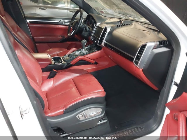 2016 PORSCHE CAYENNE WP1AB2A20GLA93863 Photo 4