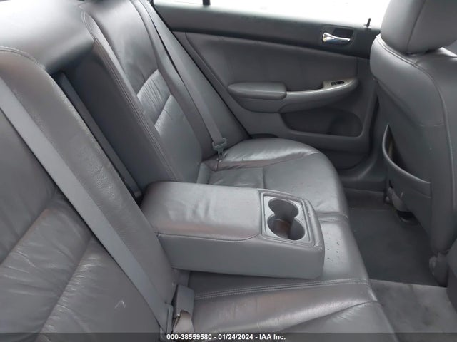 2005 HONDA ACCORD 2.4 EX VIN: 1HGCM56805A174746