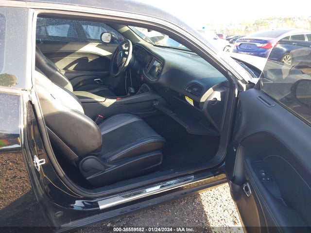 Dodge Challenger Sxt Plus 2018 2C3CDZAG2JH171691 Image 5