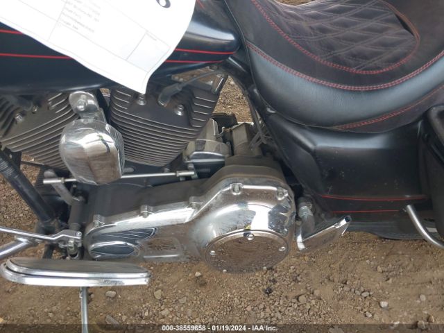 2010 HARLEY-DAVIDSON FLTRX 1HD1KH418AB626450 Photo 8