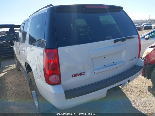 2008 GMC YUKON SLE VIN: 1GKFC13CX8R244750