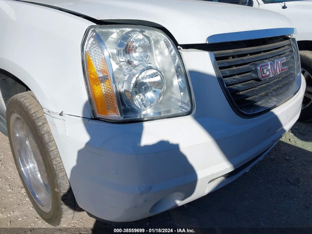 2008 GMC YUKON SLE VIN: 1GKFC13CX8R244750