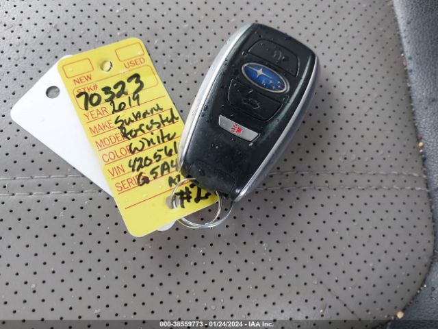JF2SKASC4KH420561 Subaru Forester Limited