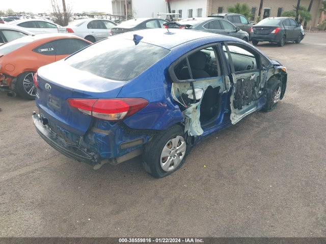 KIA FORTE LX 2017 3KPFK4A73HE123141 Image 4