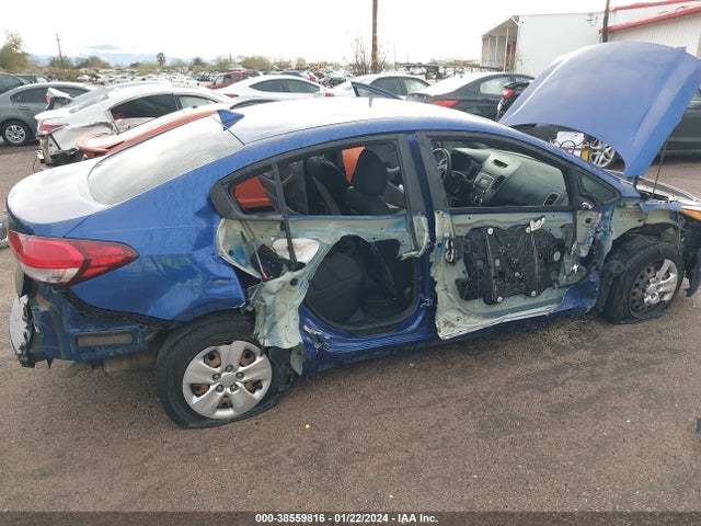 KIA FORTE LX 2017 3KPFK4A73HE123141 Image 6
