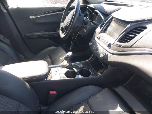 Chevrolet IMPALA 1LT 2017 2G1105S34H9164578 Image 5