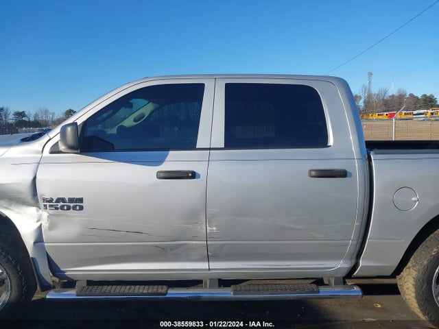RAM 1500 Express  4x2 5'7 Box 2018 3C6RR6KG3JG194862 Image 15