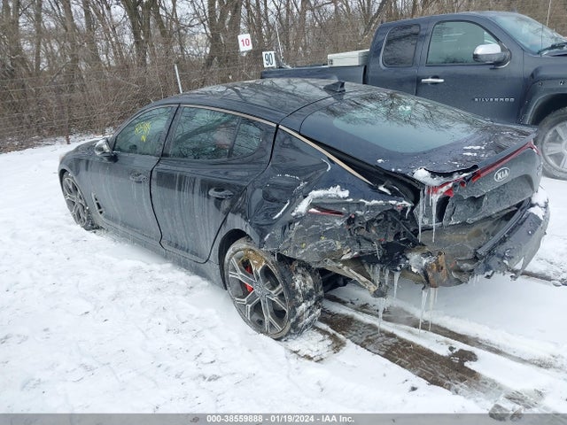 KIA Stinger Gt2 2018 KNAE55LC1J6014155 Image 3