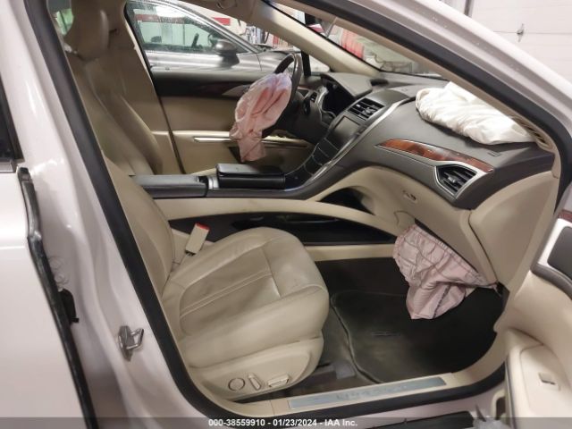3LN6L2J94FR601037 Lincoln MKZ