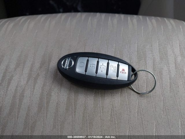 KNMAT2MV3KP520152 Nissan ROGUE SV