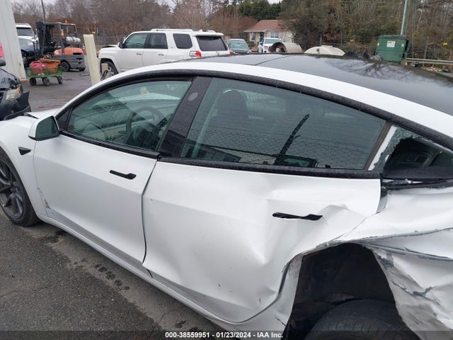 5YJ3E1EA0NF113543 Tesla Model 3 Rear-wheel Drive