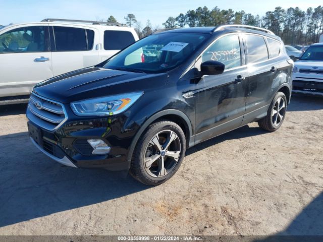 1FMCU9HD2JUC55641 Ford ESCAPE SEL
