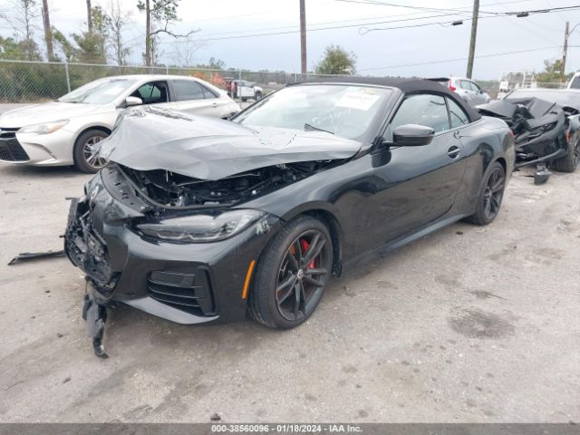 WBA53AT09PCL21409 BMW M440I