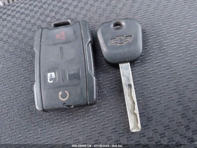 1GCVKREC9HZ285540 Chevrolet Silverado 1500 2lt
