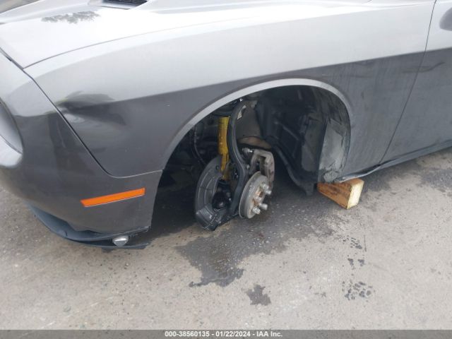 2C3CDZAG6JH287248 Dodge Challenger Sxt Plus