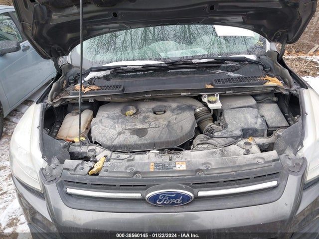 1FMCU9G96GUB25285 Ford ESCAPE SE