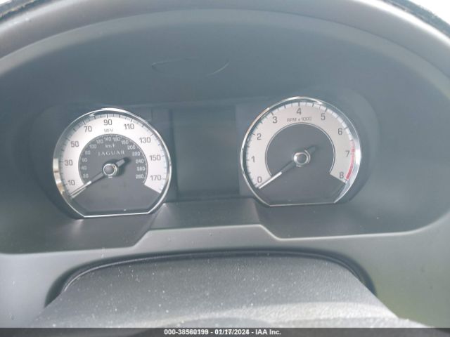 2011 JAGUAR XF SAJWA0GB6BLR95241 Photo 6