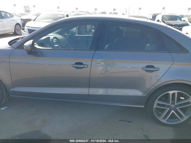 Audi A3 2.0t Premium/2.0t Tech Premium 2018 WAUAUGFF9J1049722 Image 14