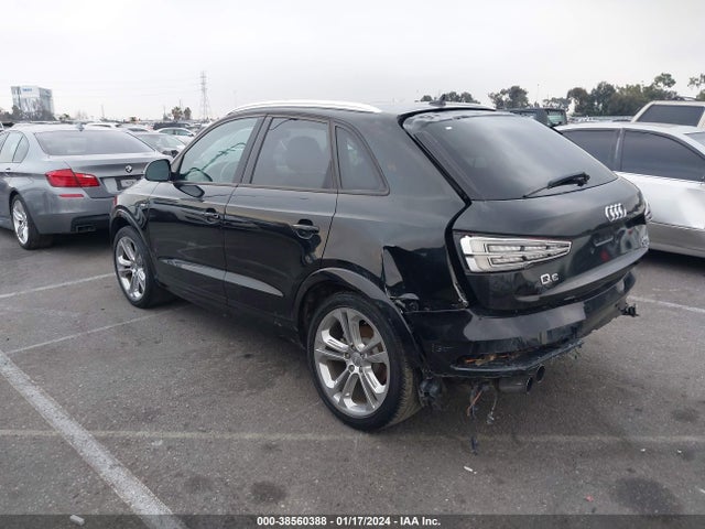 WA1BCCFS6JR014826 Audi Q3 2.0t Premium/2.0t Sport Premium