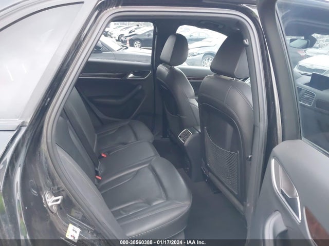 WA1BCCFS6JR014826 Audi Q3 2.0t Premium/2.0t Sport Premium