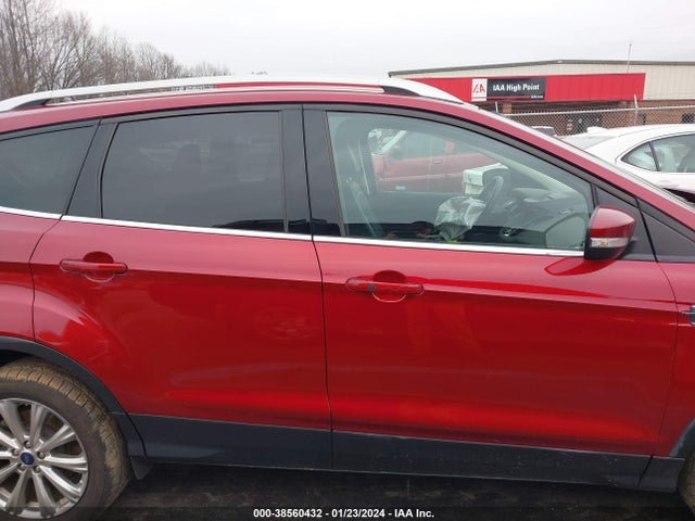 Ford Escape Titanium 2017 1FMCU0J97HUF01448 Image 13