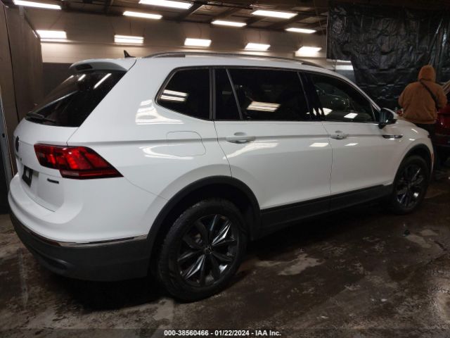 3VV2B7AX2NM089857 Volkswagen Tiguan 2.0t Se