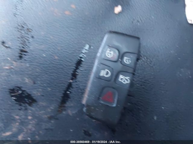 SAJAJ4BV5HA969981 Jaguar Xe 35t Premium