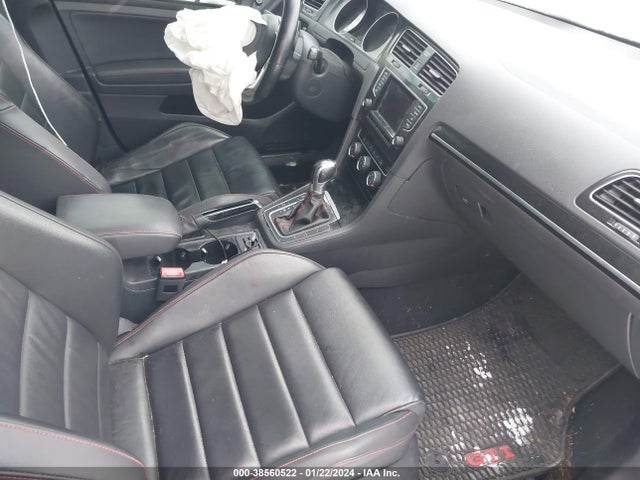 3VW4T7AU1FM034275 Volkswagen Golf Gti 2.0t Se 4-door