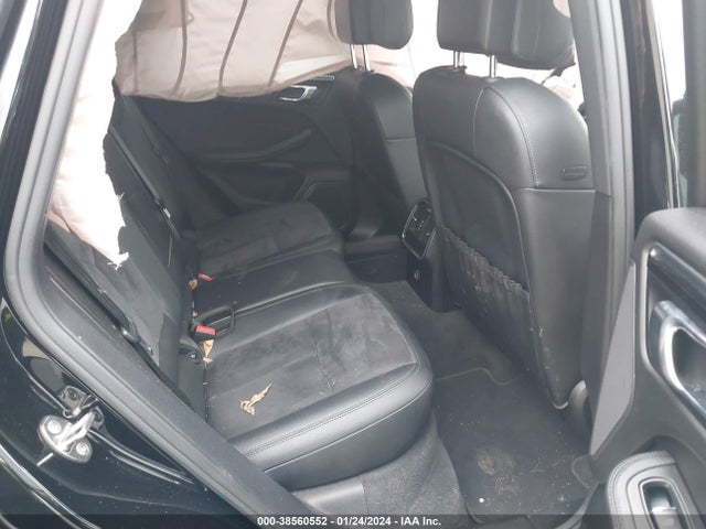 2018 PORSCHE MACAN WP1AA2A50JLB13937 Photo 7