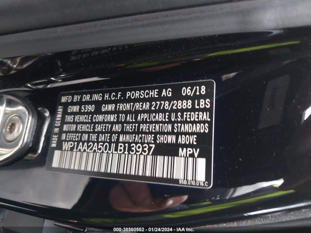 2018 PORSCHE MACAN WP1AA2A50JLB13937 Photo 8