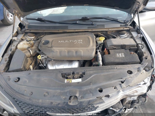 Chrysler 200 S 2015 1C3CCCBB2FN731467 Image 10