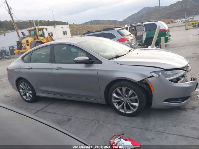 Chrysler 200 S 2015 1C3CCCBB2FN731467 Image 13