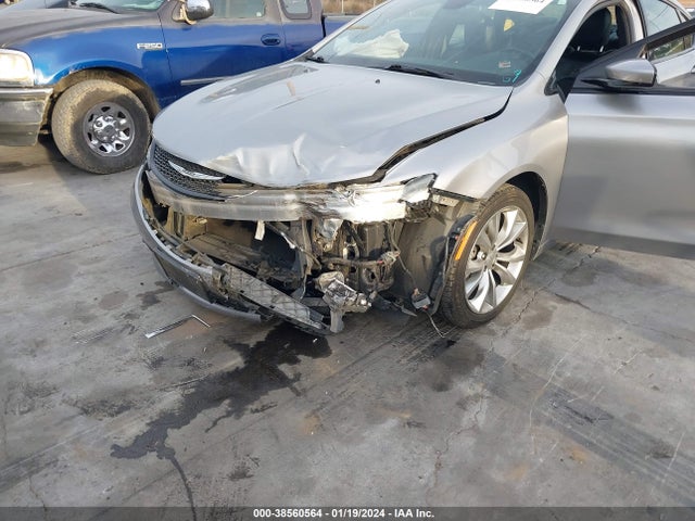 Chrysler 200 S 2015 1C3CCCBB2FN731467 Image 6