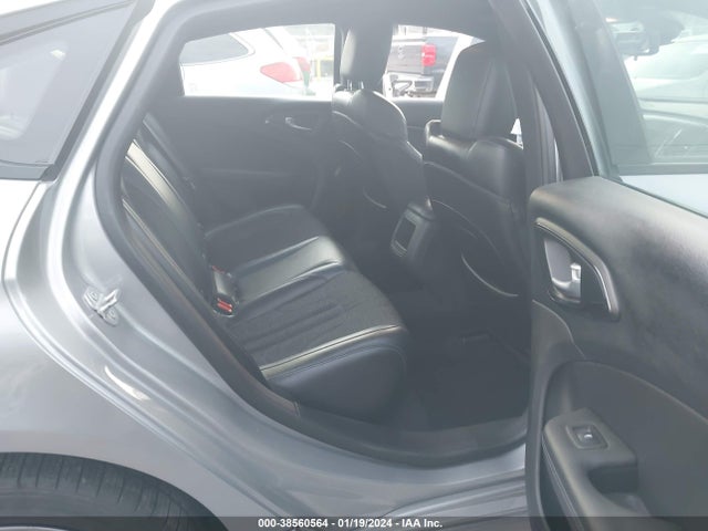 Chrysler 200 S 2015 1C3CCCBB2FN731467 Image 8