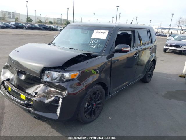 JTLZE4FE2FJ080606 Scion Xb 686 Parklan Edition