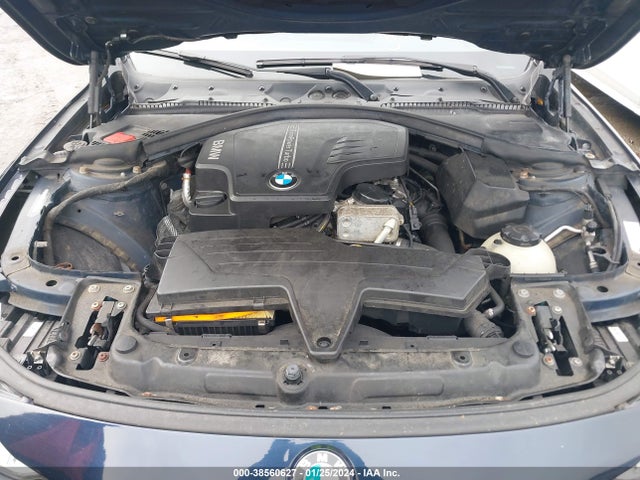 BMW 320i Xdrive 2014 WBA3C3C56EP660973 Image 10