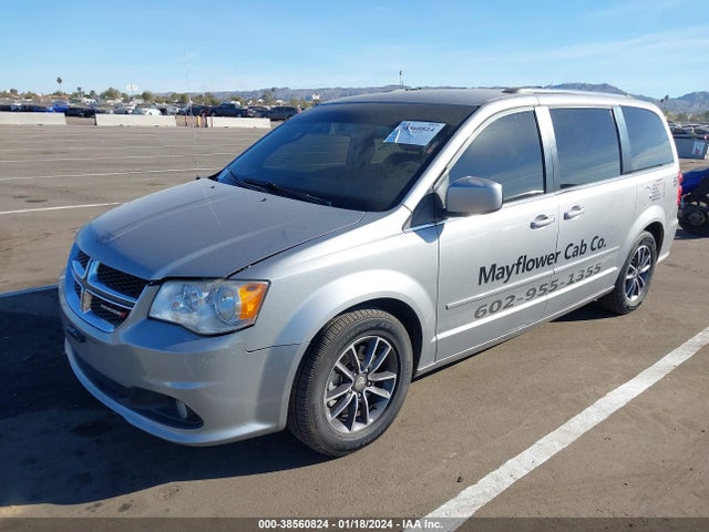 Dodge Grand Caravan Sxt 2017 2C4RDGCG3HR695962 Image 2