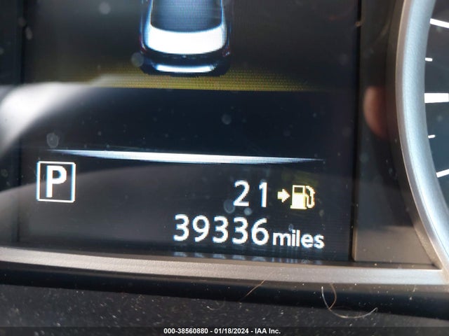 2017 NISSAN SENTRA SV VIN: 3N1AB7AP7HY304563