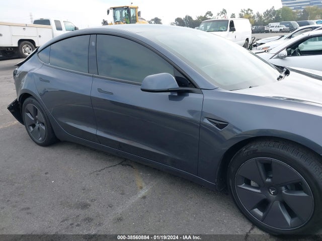 5YJ3E1EA3NF347126 Tesla Model 3 Rear-wheel Drive