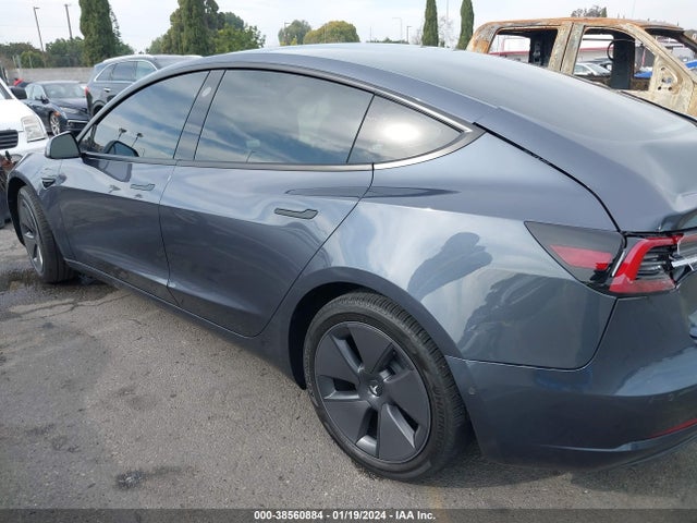 5YJ3E1EA3NF347126 Tesla Model 3 Rear-wheel Drive