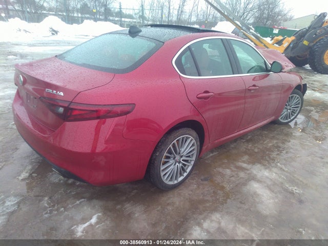 ZARFAEENXJ7589484 Alfa Romeo Giulia Ti Lusso Awd