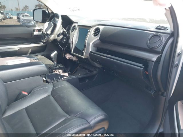 5TFEM5F10GX104867 Toyota Tundra Sr5 4.6l V8