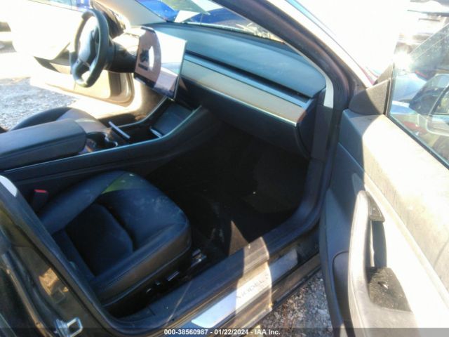 5YJ3E1EB7KF477348 Tesla Model 3 Long Range/performance