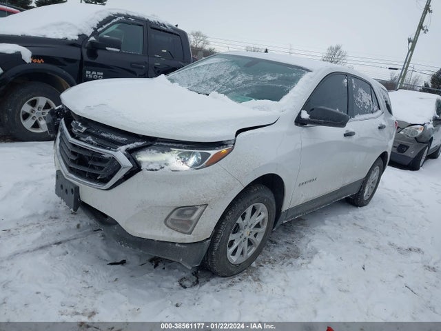 Chevrolet EQUINOX LT 2018 2GNAXSEV9J6277214 Image 2
