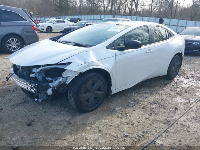 Toyota Prius Le 2023 JTDACAAU8P3011002 Image 2
